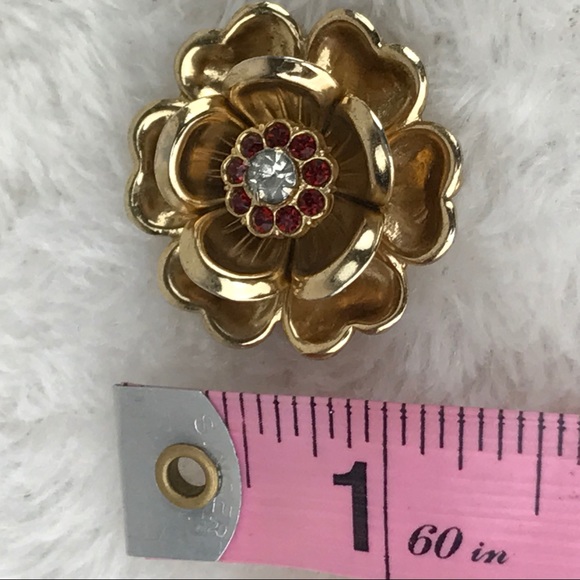 Vtg Coro Gold Tone Flower Pin Red Rhinestone Small - Picture 11 of 12